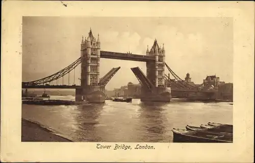 Ak London City England, Tower Bridge, Boote, Schiff, Brücke, Fluss