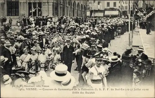 Ak Vienne Isère, Concours de Gymnasium de la Federation 1910, Defile des Societes