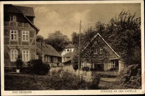 Ak Rehburg Loccum in Niedersachsen, Straße an der Kapelle