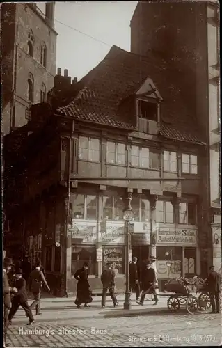 Ak Hamburg Mitte Altstadt, Ältestes Haus, Handlung