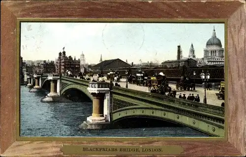 Ak London City England, Blackfriars Bridge, Brücke, Pferdekutschen, Passanten, Fluss