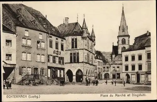 Ak Echternach Luxemburg, Place du Marche et Dingstuhl, Kirche