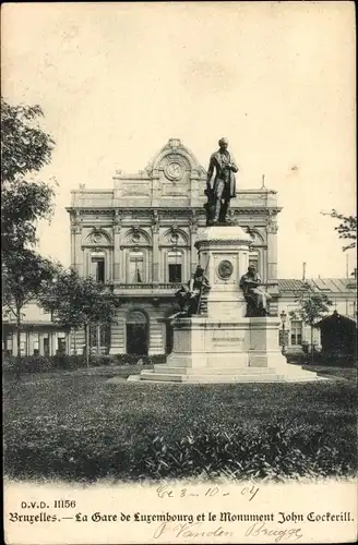 Ak Bruxelles Brüssel, La Gare de Luxembourg et le Monument John Cockerill, Statue