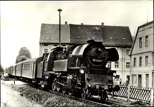 Ak Schmölln in Thüringen, Dampflokomotive 65 1031 mit P 6051, 1977