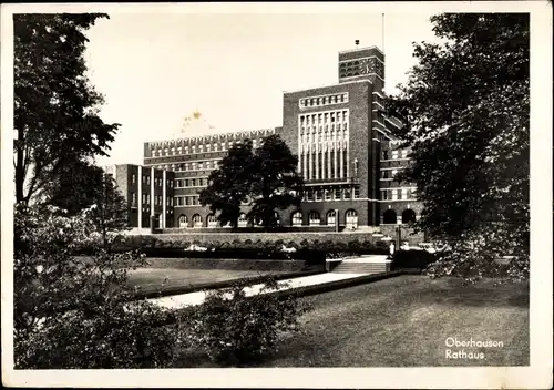 Ak Oberhausen im Ruhrgebiet, Rathaus, Außenansicht