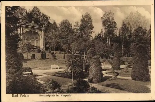 Ak Polczyn Zdrój Bad Polzin Pommern, Konzertplatz im Kurpark