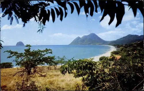 Ak Martinique, General view of the Diamond rock and the beach