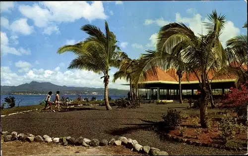 Ak Martinique, Ba Koua Hotel, Arriving by the sea