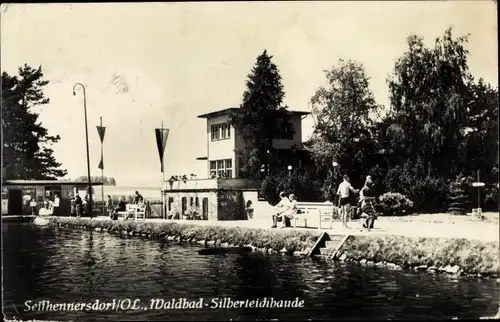 Ak Seifhennersdorf in der Oberlausitz Sachsen, Waldbad Silberteichbaude
