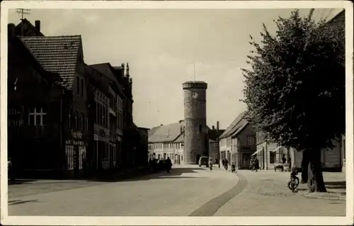 Ak Dahme in der Mark, Hauptstraße mit Vogelturm