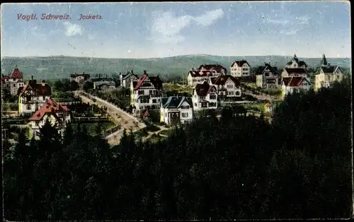 Ak Jocketa Pöhl Vogtland, Blick über den Wald zum Ort