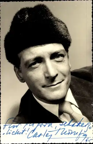 Foto Portrait eines Künstlers, Mütze, Autogramm, Curley