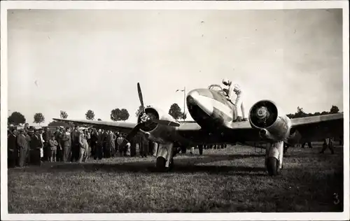 Foto Ak Glisy Somme, Aviation Meeting 1938, Flugzeug, Zuschauer