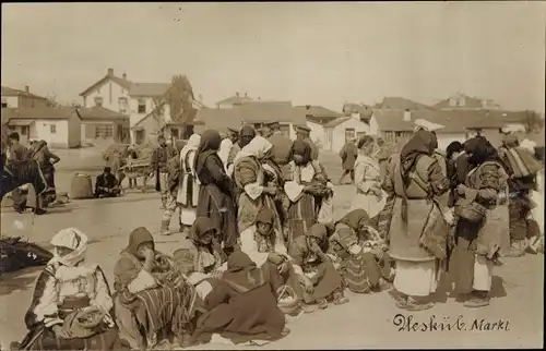 Foto Ak Skopje Üsküb Mazedonien, Marktszene, Bäuerinnen