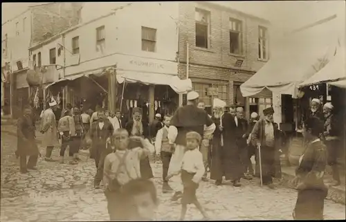 Foto Ak Skopje Üsküb Mazedonien, Partie im Türkenviertel