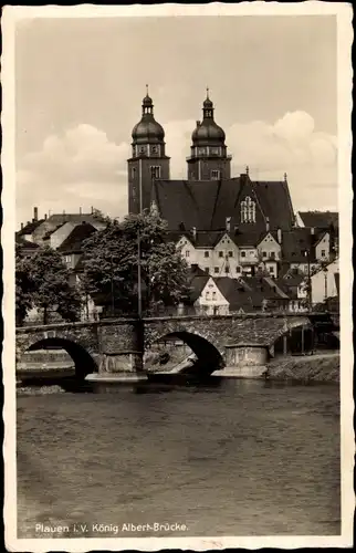 Ak Plauen Vogtland, Blick zur König Albert Brücke, Fluss