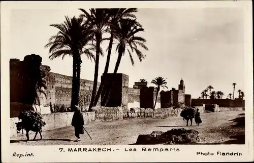 Ak Marrakesch Marokko, Les Remparts, Festungsmauern, Palmen