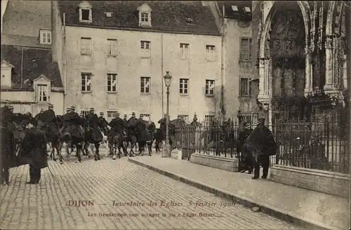 Ak Dijon Côte d'Or, Inventaire des Eglises 1906, Les Gendarmes