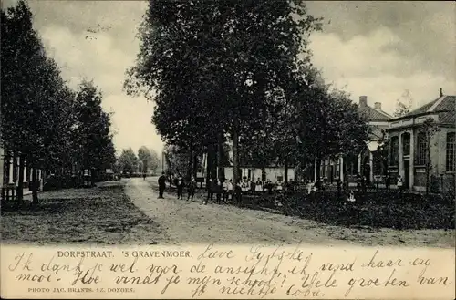 Ak 's-Gravenmoer Nordbrabant, Straßenpartie im Ort, Dorpstraat