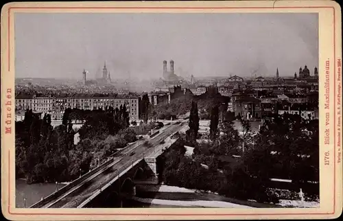Foto München, Stadtpanorama, Blick vom Maximilianeum