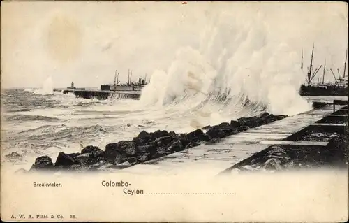 Ak Colombo Ceylon Sri Lanka, Breakwater