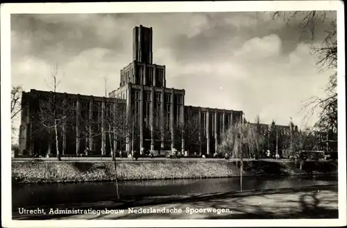 Ak Utrecht Niederlande, Administratiegebouw Nederlandsche Spoorwegen