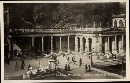 Ak Karlovy Vary Karlsbad Stadt, Mühlbrunnen Kolonnade
