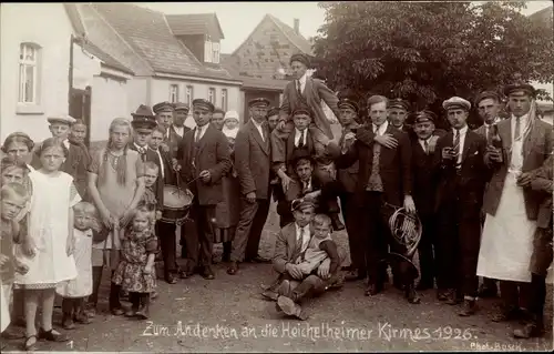 Foto Ak Heichelheim Weimarer Land Thüringen, Heichelheimer Kirmes 1926, Gruppenbild, Kinder