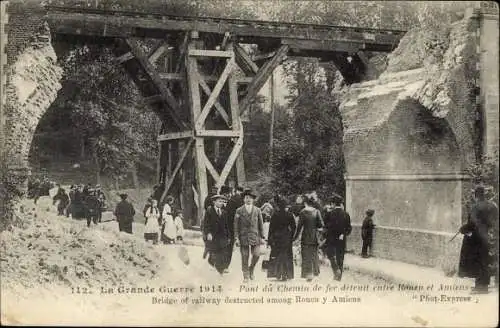 Ak Rouen Seine Maritime, Pont du Chemin de fer, Kriegszerstörung 1. WK