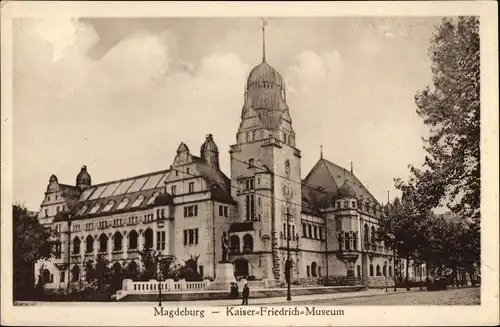 Ak Magdeburg an der Elbe, Kaiser-Friedrich-Museum, Außenansicht