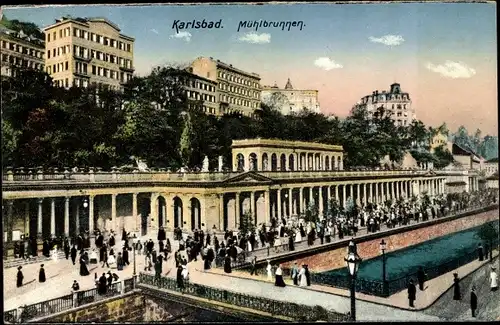 Ak Karlovy Vary Karlsbad Stadt, Blick auf den Mühlbrunnen, Häuser