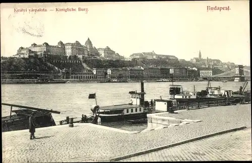 Ak Budapest Ungarn, Blick über den Fluss zur königlichen Burg, Anlegestelle