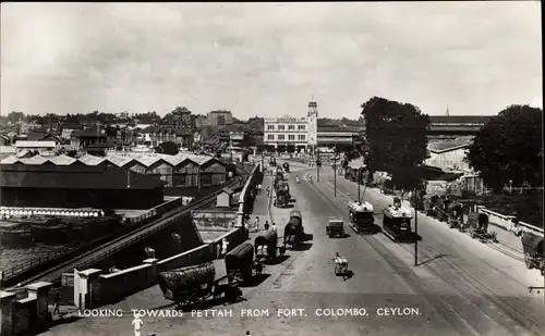 Ak Pettah Colombo Ceylon Sri Lanka, Looking from Fort, Straßenbahn