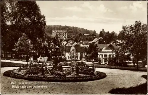 Ak Bad Liebenstein im Thüringer Wald, Blick nach dem Aschenberg, Brunnen