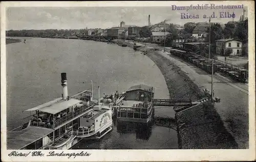 Ak Riesa an der Elbe Sachsen, Landungsplatz, Dampfschiffe