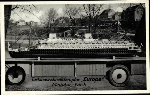 Ak Norddeutscher Lloyd Bremen, Dampfschiff Europa, Miniatur Werk, Modellschiff