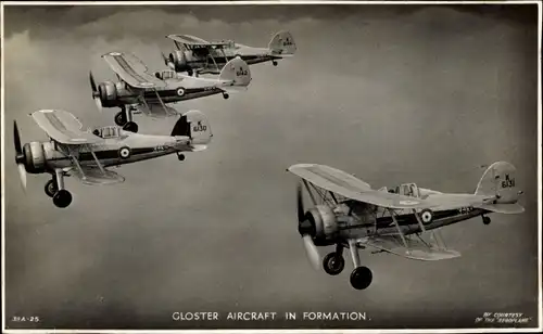Ak Gloster Aircraft in Formation, Doppeldecker, britische Militärflugzeuge