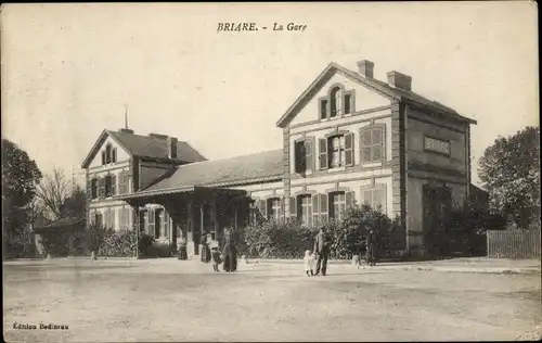 Ak Briare Loiret, La Gare