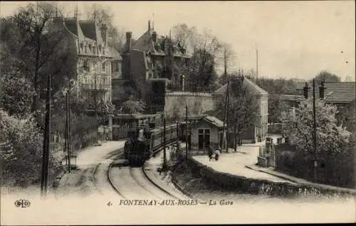 Ak Fontenay aux Roses Hauts de Seine, La Gare, Eisenbahn