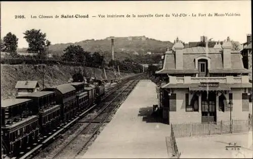 Ak Saint Cloud Hauts de Seine, Vue interieure de la nouvelle Gare du Val d'Or