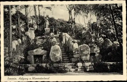 Ak Demmin in Vorpommern, Aufgang zum Ulanendenkmal