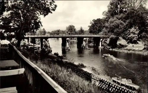 Ak Neu Zittau Brandenburg, An der Spree, Brücke, Motorboot