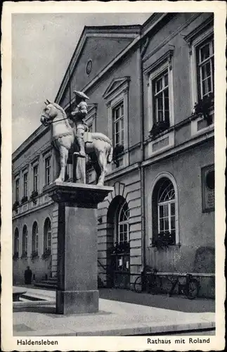 Ak Haldensleben, Rathaus, Roland, Denkmal, Eingang