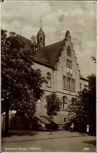 Ak Betzdorf an der Sieg, Rathaus, Außenansicht