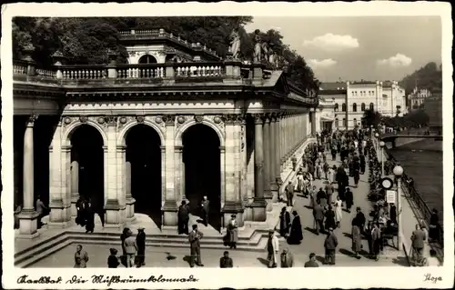 Ak Karlovy Vary Karlsbad Stadt, Mühlbrunnen Kolonnade