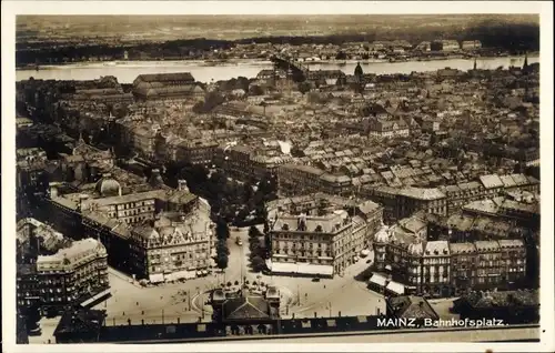 Ak Mainz in Rheinland Pfalz, Luftbild, Bahnhofsplatz