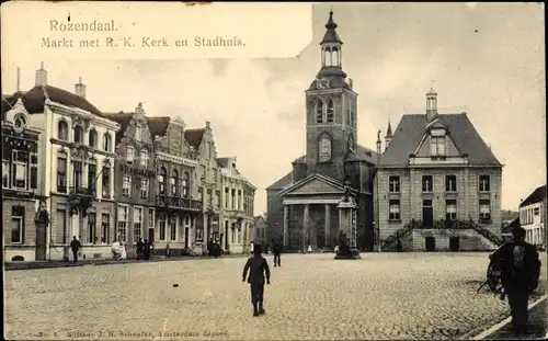 Ak Roosendaal Rozendaal Gelderland Niederlande, Markt met R. K. Kerk en Stadhuis