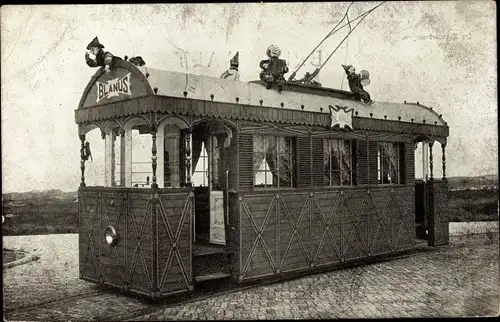 Ak Den Haag Südholland, De Zigeunerwagen, geschmückte Straßenbahn