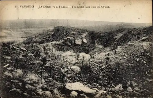 Ak Vauquois Meuse, Le Cratere vu de l'Eglise