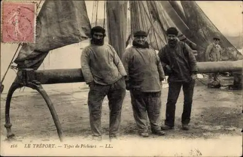 Ak Le Treport Seine Maritime, Types de Pécheurs